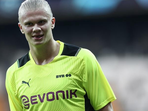 U22国家队今日训练，向余望、吾米提江未加入合练（U22国足今日训练，向余望与吾米提江未参加合练）