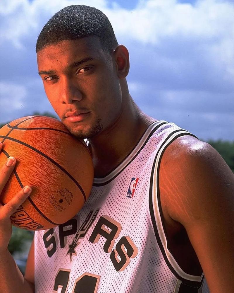 钟义浩：第一次感受到河南球迷这么大阵仗，跟他们说声对不起（钟义浩：首次见识河南球迷如此声势，向球迷致歉）