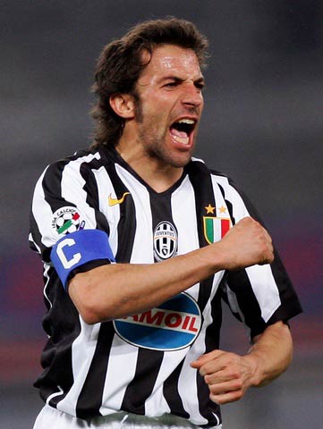 33岁内马尔爆发！17分钟戴帽救赎！3场轰5球1助，冲击明年世界杯（33岁内马尔火力全开：17分钟帽子戏法，近3战5球1助，剑指明年世界杯）