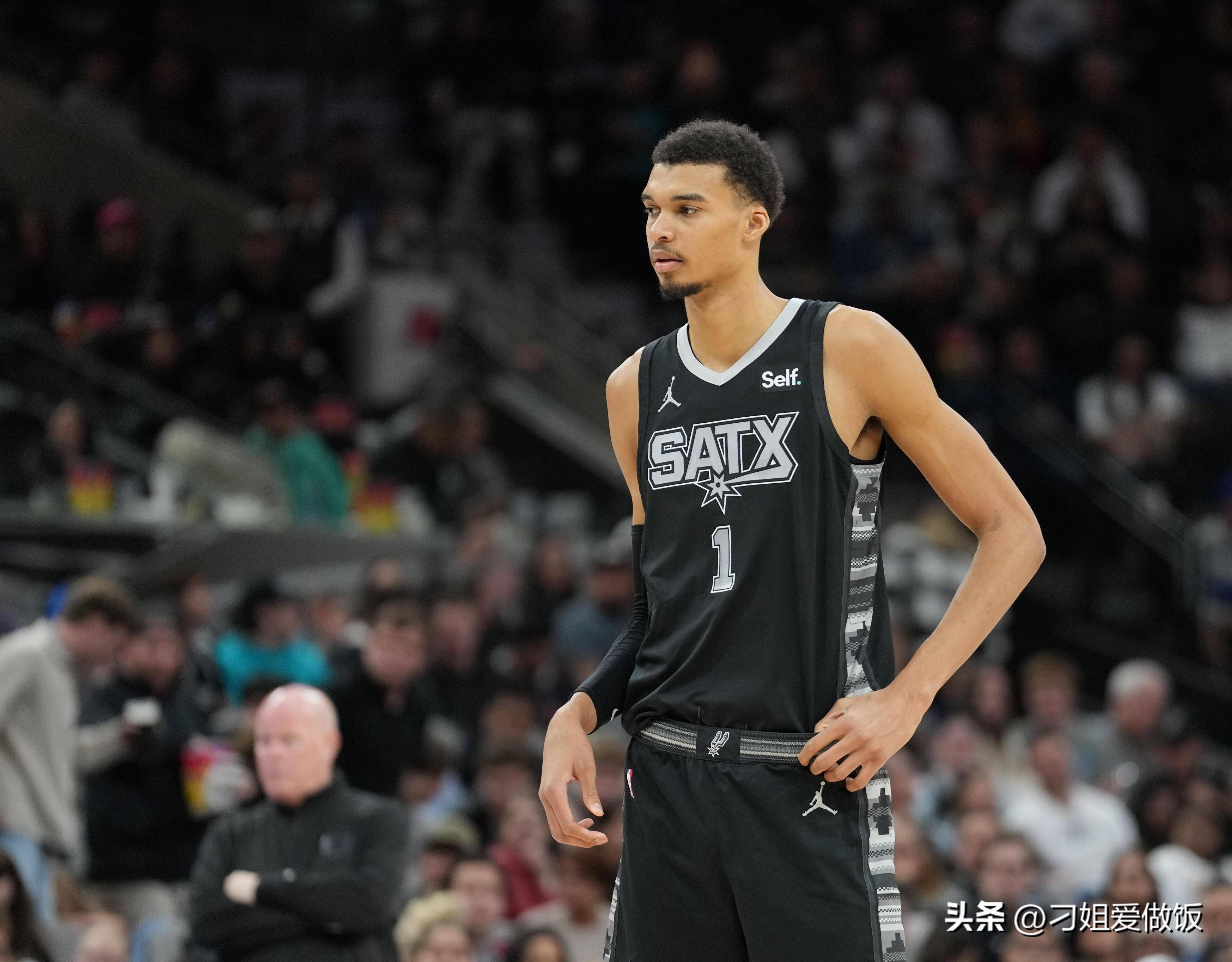 外媒：墨西哥一座世界杯球场附近挖出至少456袋人体遗骸（外媒：墨西哥一世界杯场馆附近发现至少456袋人类遗骸）