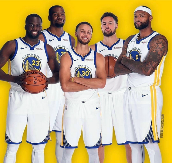 同一天绝代双骄各进一球！以下是媒体对C罗和梅西的...（C罗与梅西同日各入一球：媒体综述）