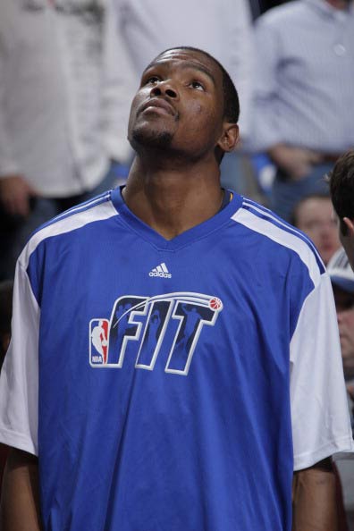 西媒：阿里瓦斯曾接近加盟吉达国民，皇马可获1400万欧分成（西媒：阿里瓦斯一度接近签约吉达国民，皇马可分得1400万欧）