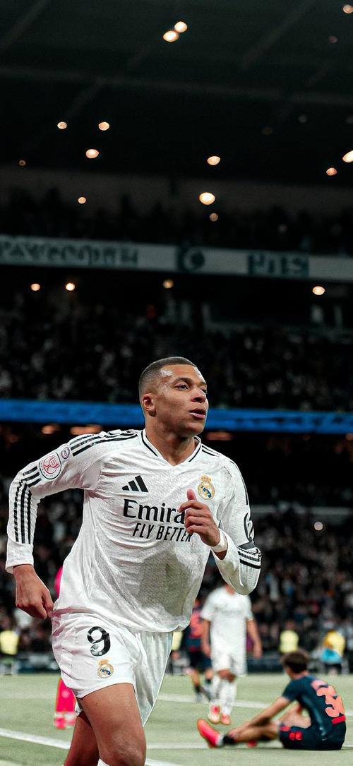 紫百合主席：俱乐部从未被挂牌出售，我们应团结一致共度难关（紫百合主席澄清：俱乐部从未公开出售，呼吁齐心协力渡过难关）