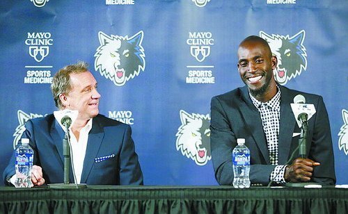 穆勒：卡尔在享受努力提高的过程，同时也在享受比赛的乐趣（穆勒：卡尔既享受刻苦提升的过程，也享受比赛的快乐）