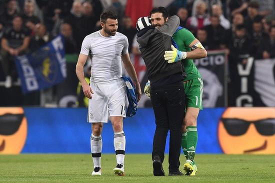 若增加3公斤将缺战！哈兰德社媒晒体重回应瓜帅：完全没问题（被指增重3公斤恐缺阵，哈兰德晒体重回击瓜帅：我没问题）