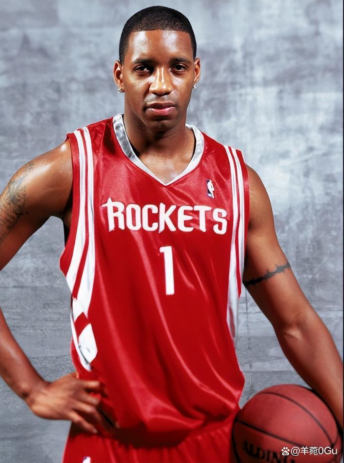 拜仁跟队：凯恩正在全力劝说格伊，希望他能选择加盟拜仁（拜仁队内消息：凯恩正全力说服格伊选择加盟拜仁）