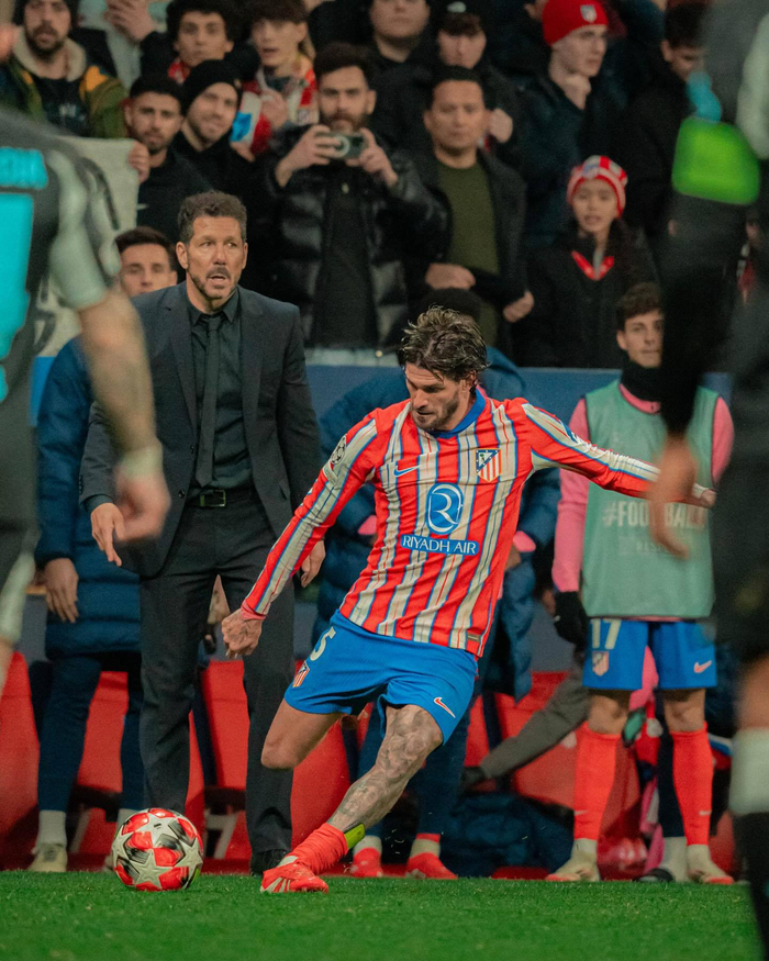 津媒：巴顿和阿代米因有伤在身没参加津门虎vs国安的热身赛