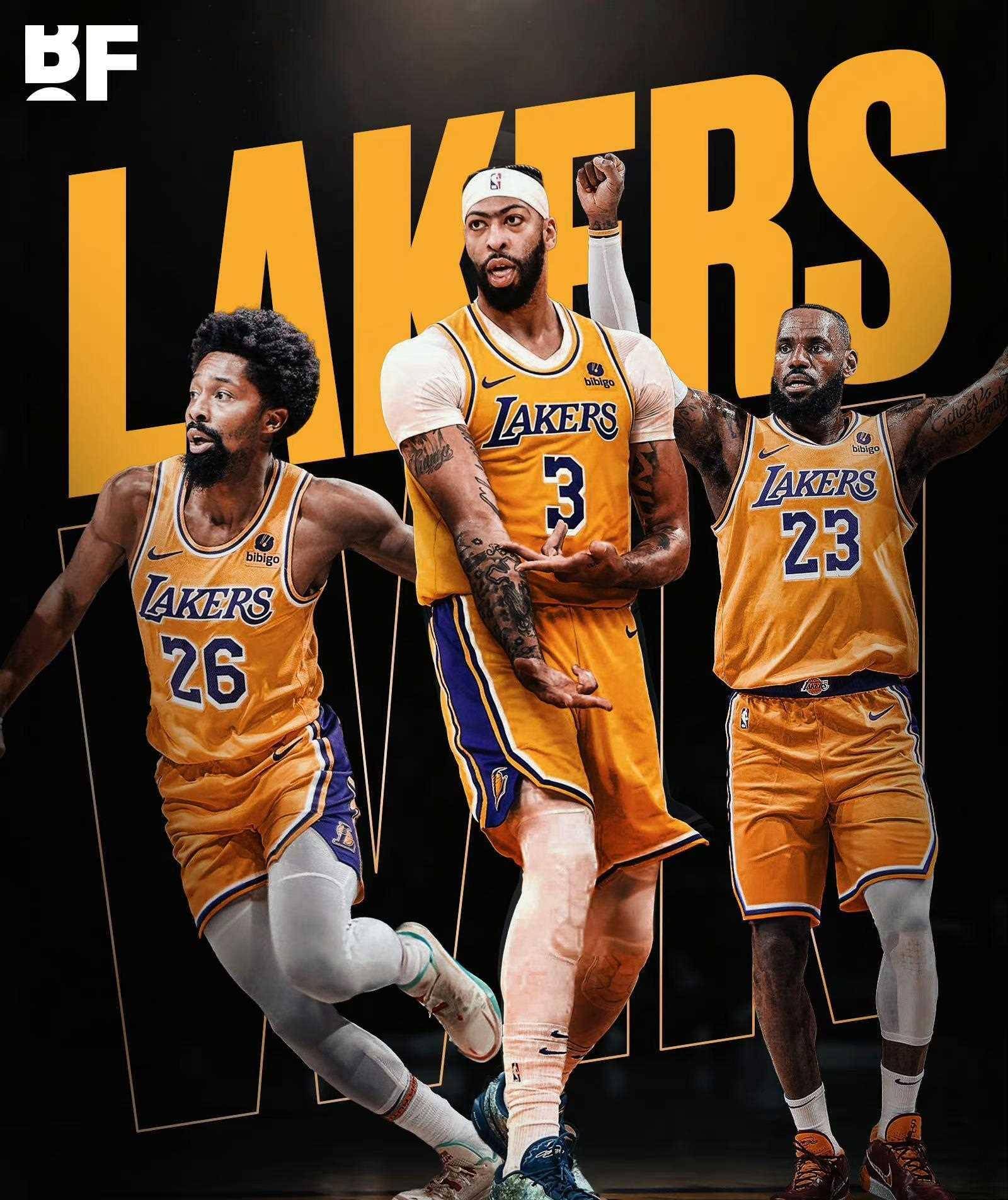 布鲁诺-费尔南德斯8场造8球领跑英超机会榜（布鲁诺·费尔南德斯8场参与8球，英超机会创造榜居首）